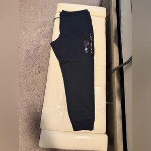 Tommy Hilfiger Men's Navy Blue sweatpants. -Size XXL (2XL) - Brand New